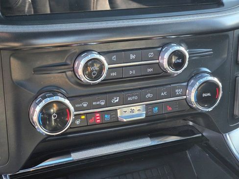 Certified 2022 Ford F150 Platinum w/ Equipment Group 701A High image 27