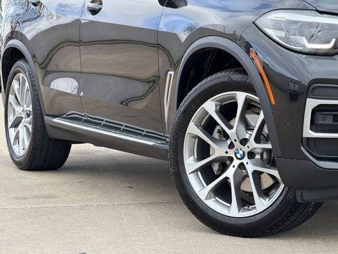 Used 2023 BMW X5 xDrive40i w/ Premium Package image 12