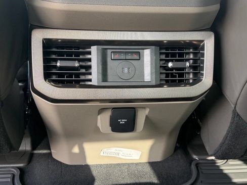New 2026 Ford F450 Platinum w/ Platinum Plus Package AWD/4WD image 27