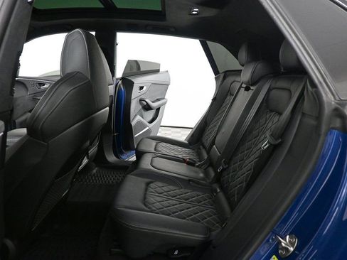 Used 2024 Audi SQ8 Prestige w/ Prestige Package image 17