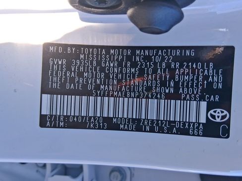 Used 2022 Toyota Corolla XLE image 22