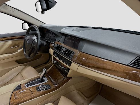 Used 2013 BMW 528i xDrive Sedan image 29