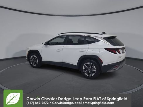 Used 2025 Hyundai Tucson SEL FWD image 10