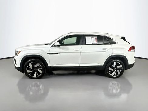 Used 2025 Volkswagen Atlas Cross Sport SEL AWD/4WD image 5
