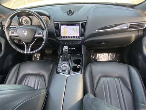 Used 2022 Maserati Levante GT image 24