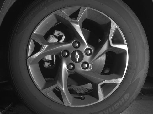 Used 2025 Chevrolet Trax LT w/ LT Convenience Package FWD image 12