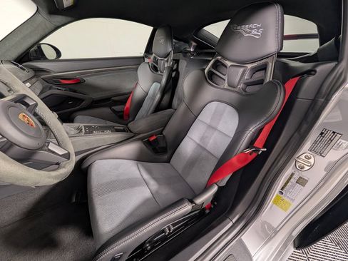 Used 2025 Porsche 718 Cayman GT4 RS RWD image 5
