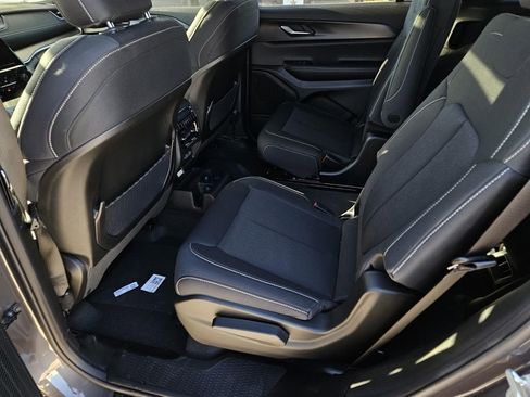 New 2026 Jeep Grand Cherokee L 2WD image 13