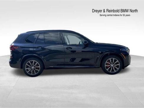 New 2026 BMW X5 xDrive40i w/ M Sport Package AWD/4WD image 8