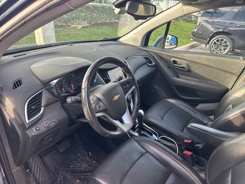 Used 2018 Chevrolet Trax Premier image 6