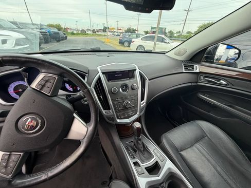 Used 2012 Cadillac SRX Luxury FWD image 10
