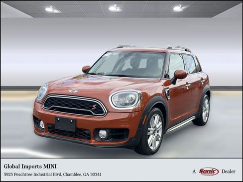 Used 2018 MINI Cooper Countryman S image 1