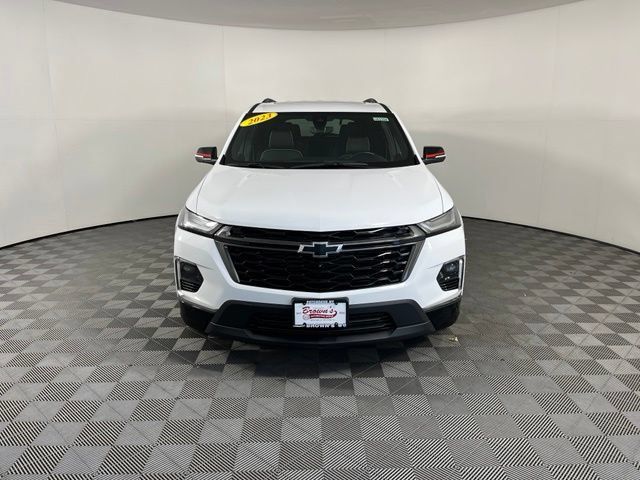 Used 2023 Chevrolet Traverse Premier w/ Redline Edition AWD/4WD image 2