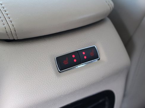 Used 2017 Lincoln MKC Select w/ Select Plus Package image 33