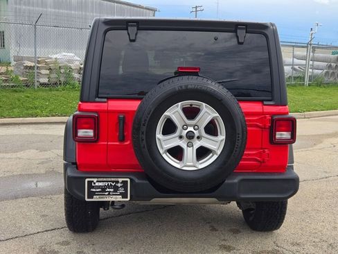 Used 2021 Jeep Wrangler Unlimited Sport AWD/4WD image 12