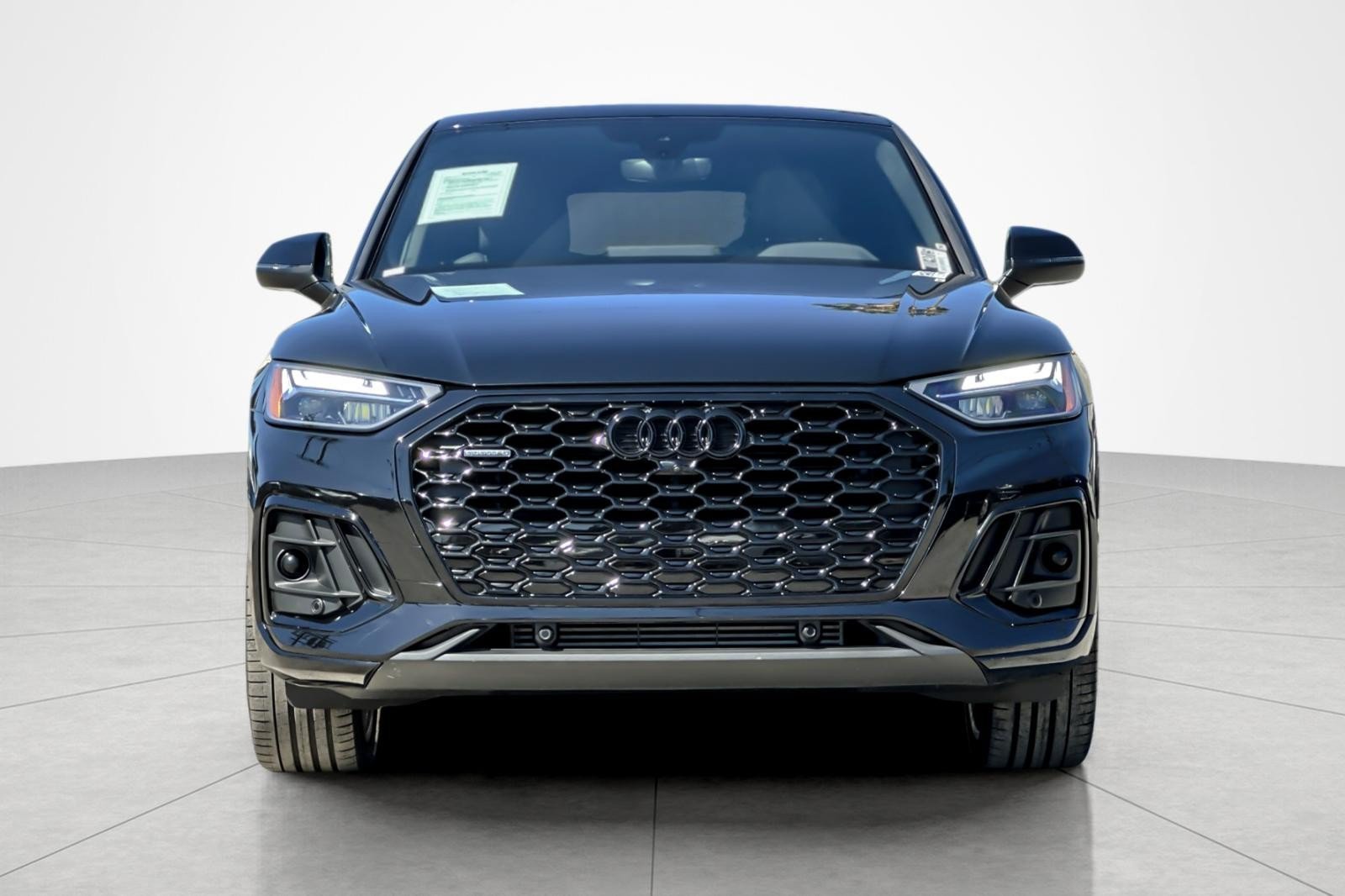 Used 2023 Audi Q5 2.0T Premium Plus w/ Premium Plus Package AWD/4WD image 8