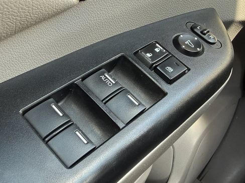 Used 2013 Honda CR-V EX image 23