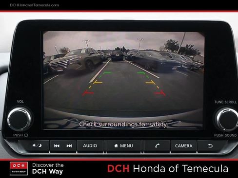 Used 2022 Nissan Rogue SV image 13