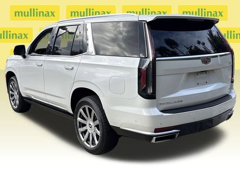 Used 2023 Cadillac Escalade Premium Luxury Platinum image 11
