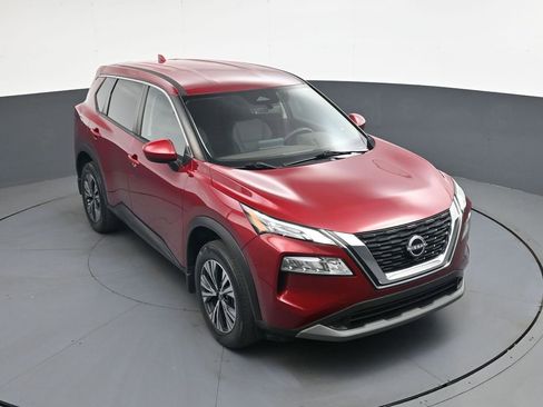 Used 2023 Nissan Rogue SV FWD image 29