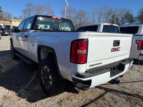 Used 2015 GMC Sierra 2500 2WD Crew Cab image 6
