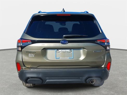 Used 2026 Subaru Forester Touring image 6