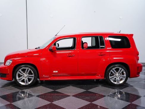 Used 2008 Chevrolet HHR SS FWD image 2