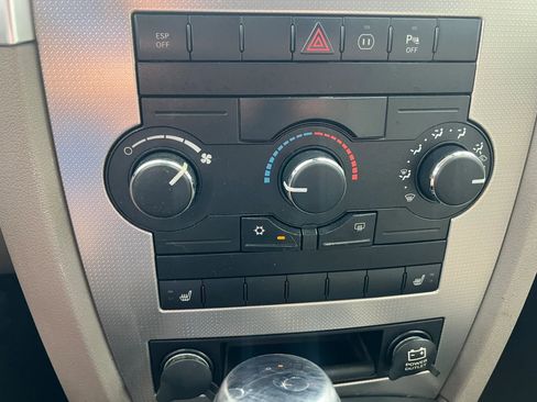Used 2008 Jeep Grand Cherokee Laredo RWD image 11
