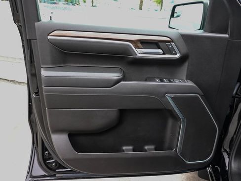 Used 2023 Chevrolet Silverado 1500 LT RWD image 24