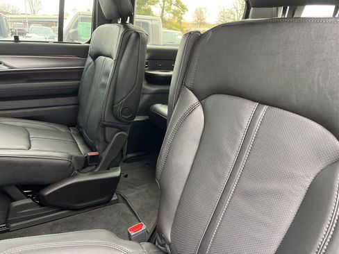 New 2026 Jeep Grand Wagoneer Limited image 42