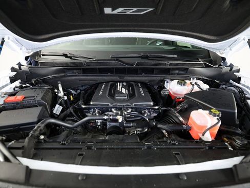 Used 2026 Cadillac Escalade ESV V image 48