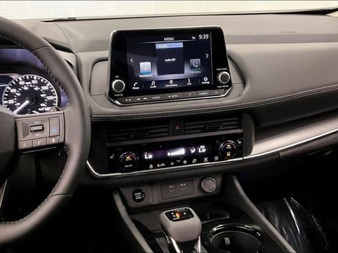 New 2026 Nissan Rogue Dark Armor FWD image 7