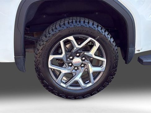 Used 2023 GMC Sierra 1500 SLT w/ SLT Premium Package image 26