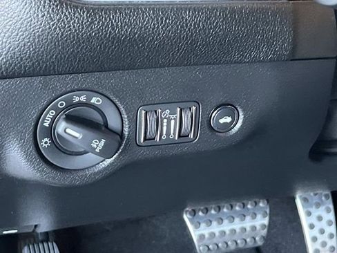 Certified 2019 Dodge Challenger R/T w/ Performance Plus Package image 20