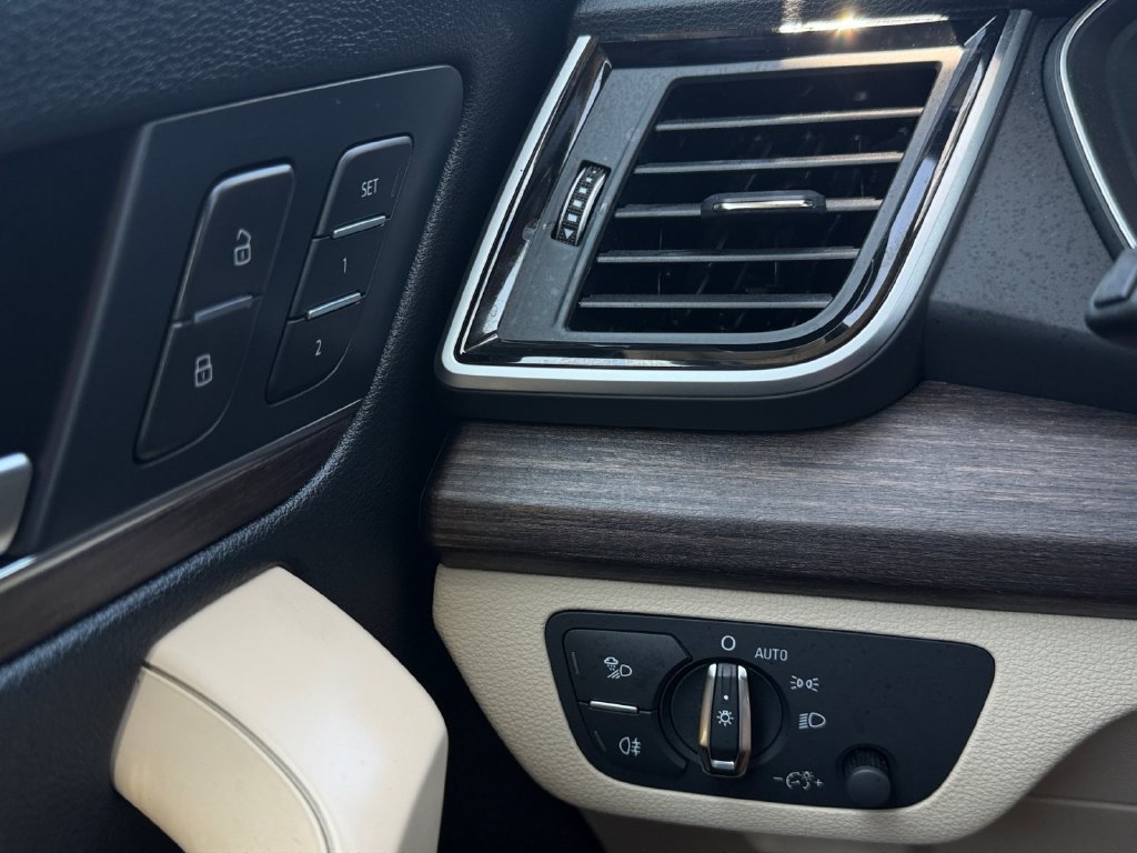 Used 2024 Audi Q5 2.0T Premium Plus AWD/4WD image 22