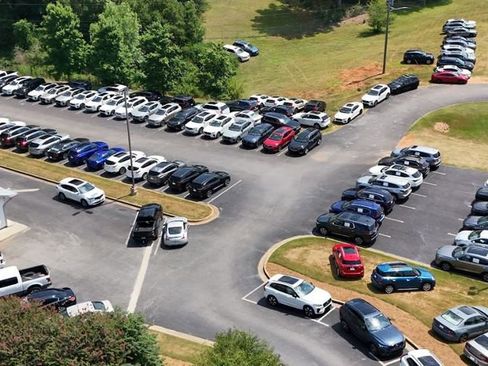 Used 2024 Volvo XC90 B6 Ultimate w/ Lounge Package image 5