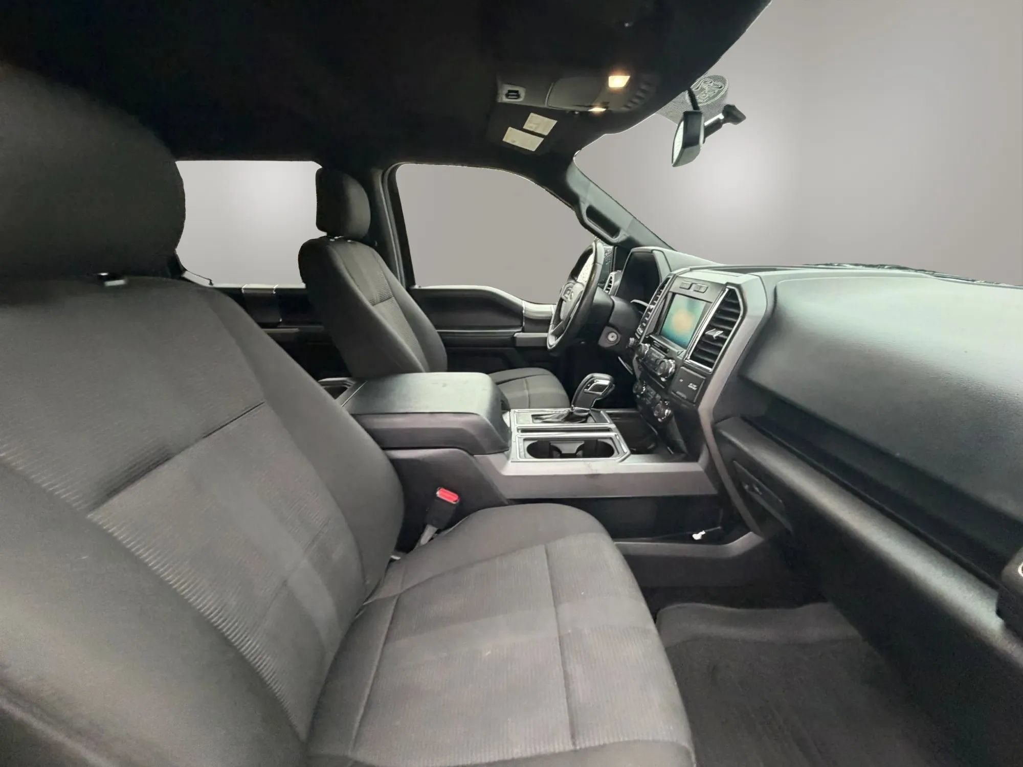 Used 2015 Ford F150 XLT w/ Equipment Group 302A Luxury AWD/4WD image 12