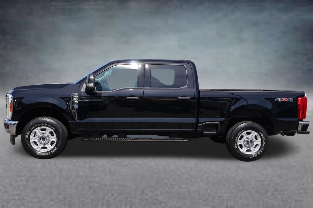Used 2026 Ford F250 XLT AWD/4WD image 4