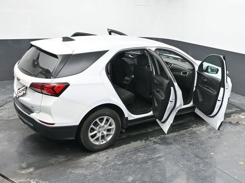 Used 2024 Chevrolet Equinox LT image 64