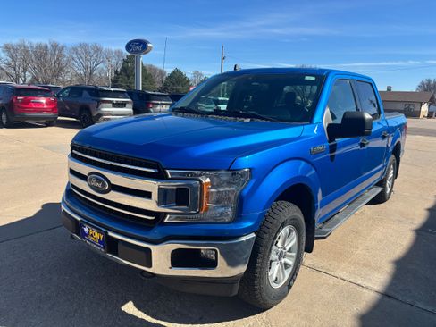 Used 2023 Ford F150 XLT w/ Equipment Group 302A High AWD/4WD image 8