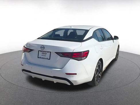 Used 2025 Nissan Sentra SV image 14