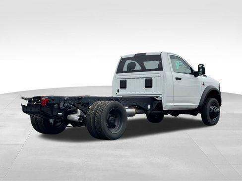 New 2026 RAM 5500 Tradesman AWD/4WD image 7