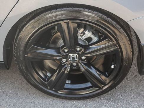 Used 2024 Honda Accord Sport image 13