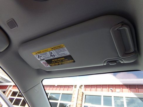 Used 2025 Toyota RAV4 XLE w/ Convenience Package FWD image 42