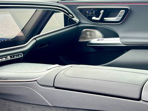 Certified 2026 Mercedes-Benz E 350 4MATIC Sedan image 33