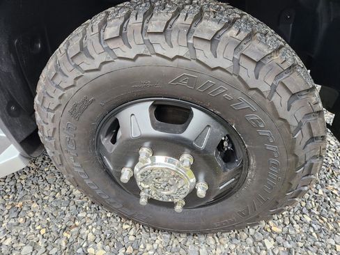 Used 2021 Mercedes-Benz Sprinter 3500 image 32