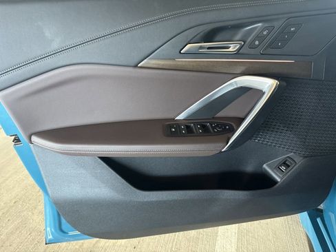 Used 2025 BMW X1 xDrive28i w/ Technology Package image 10