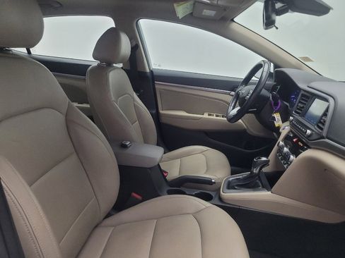 Used 2019 Hyundai Elantra Value Edition image 21