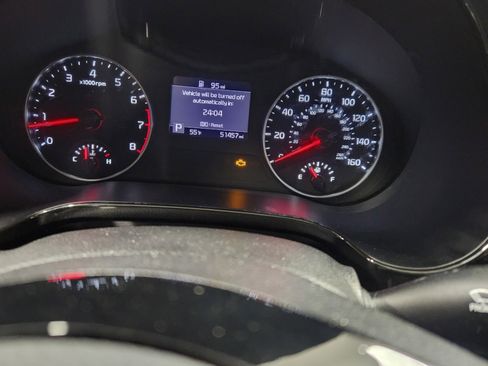 Used 2021 Kia Seltos EX image 12