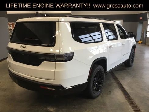 New 2026 Jeep Grand Wagoneer L Limited AWD/4WD image 11